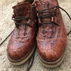 Crocodile sneakers